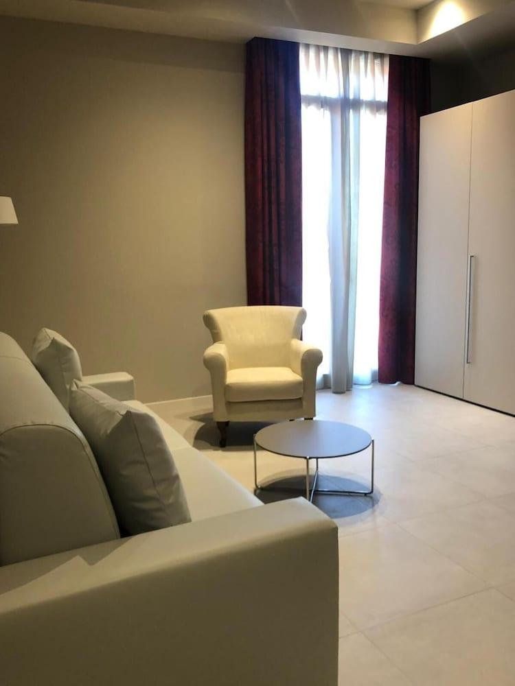 Zanhotel Regina โบโลญญา ภายนอก รูปภาพ