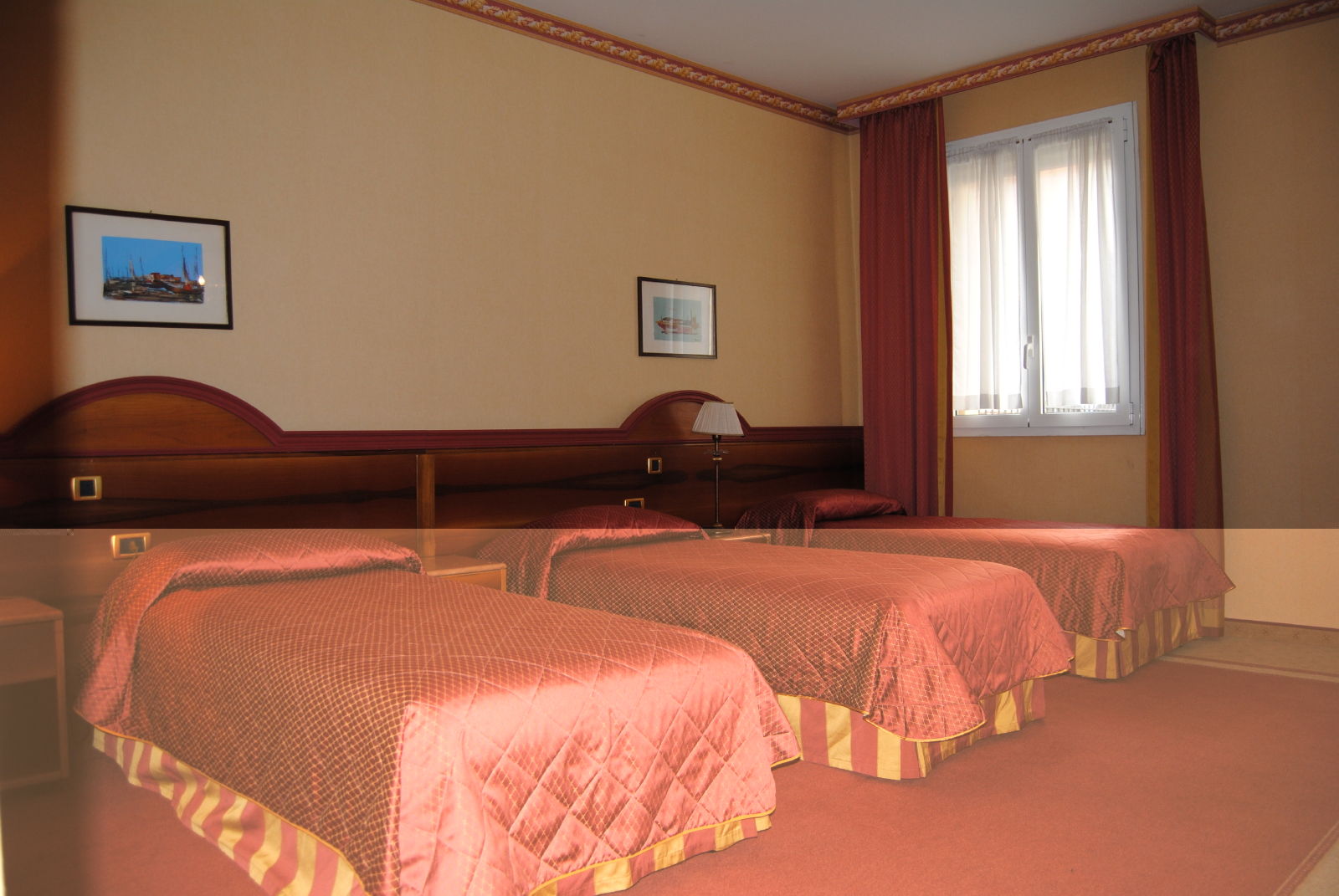Zanhotel Regina โบโลญญา ห้อง รูปภาพ
